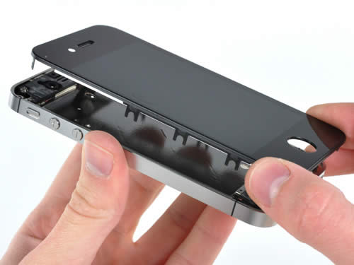 iPhone 4S Ekran Değişimi